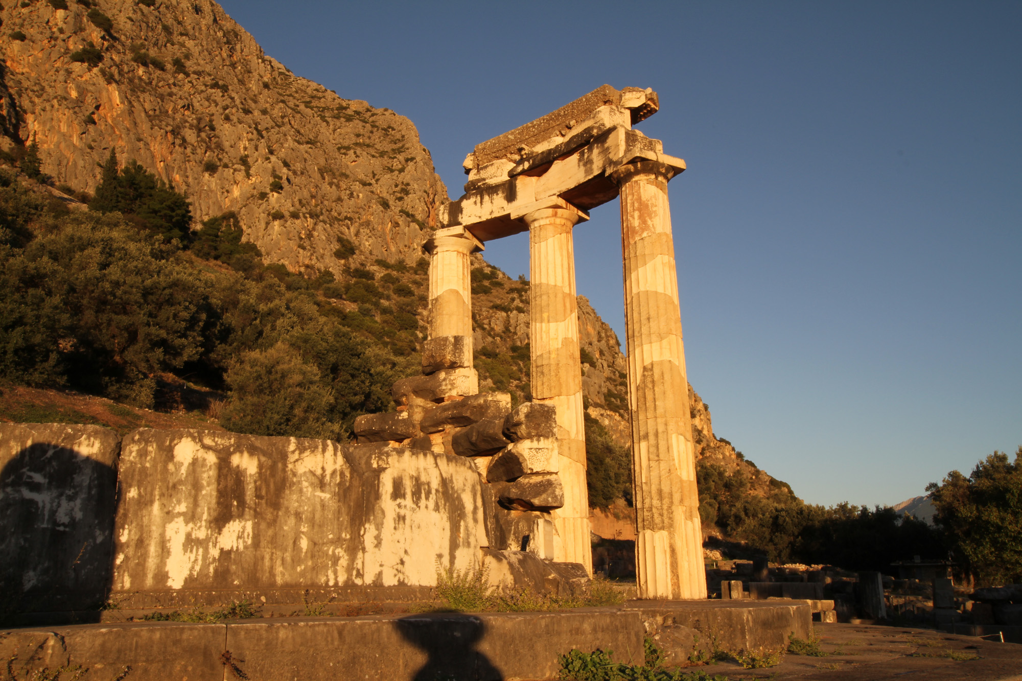 Virtual Tour Delphi Temple Of Athena Pronaia Yougoculture